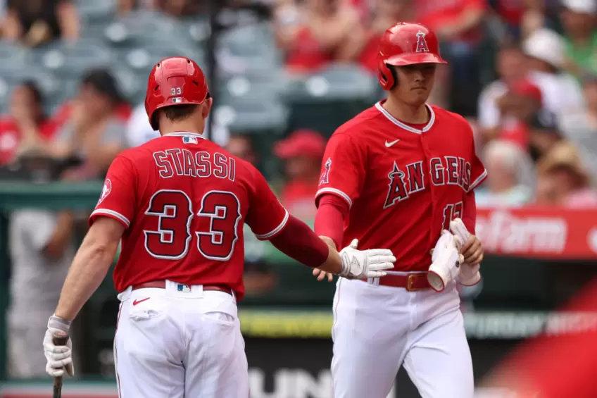 Specialist Reveals Reasons for Shohei Ohtani's 2025 Pitching Career Delay