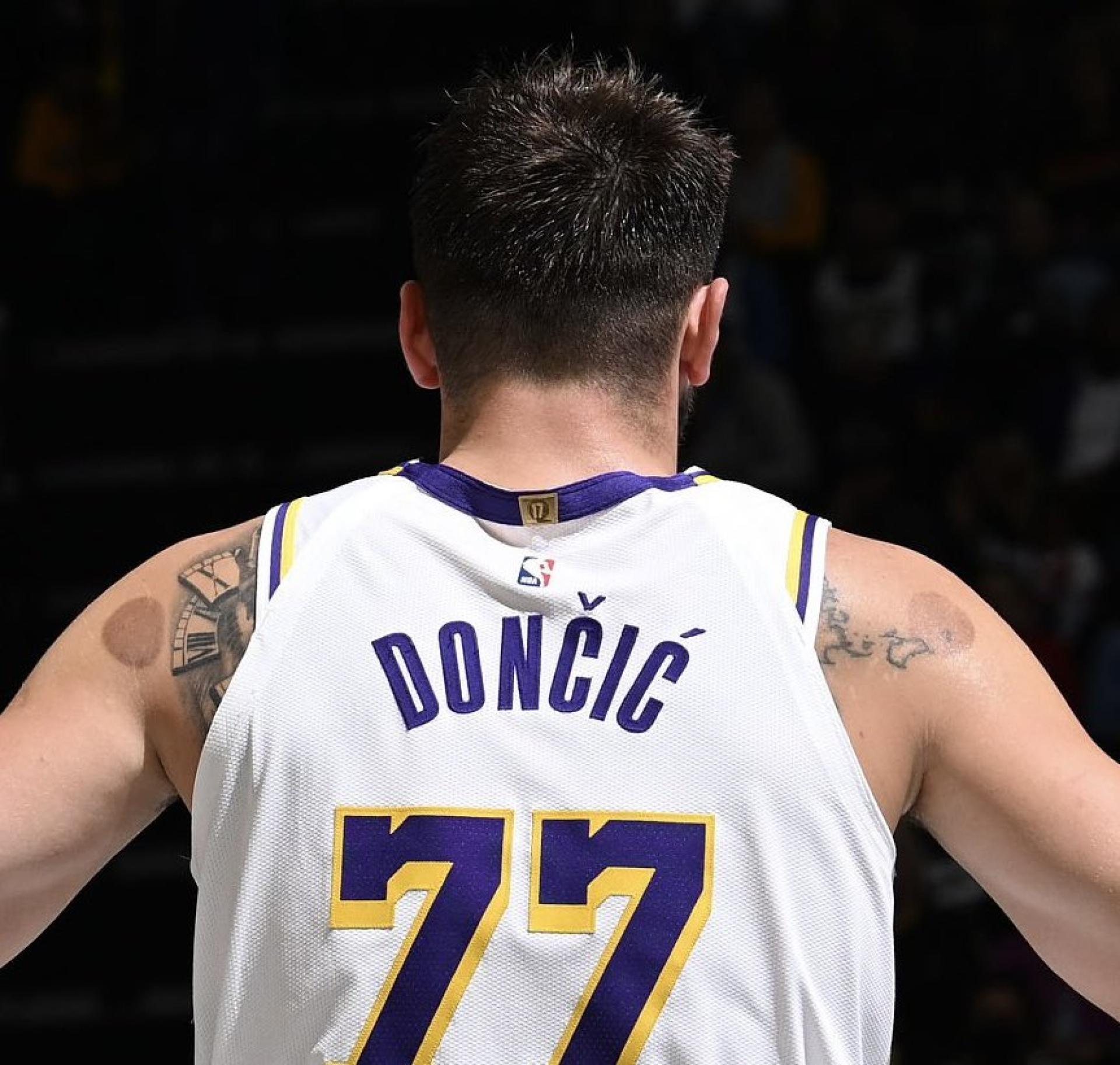 Luka Doncic scores 44 in return as Lakers rally past Grizzlies