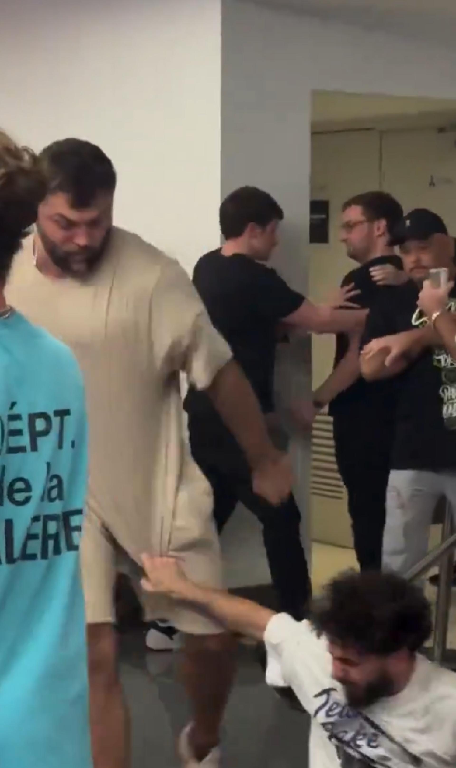 Former UFC champion Arlovski fights four men after Joshua vs Paul
