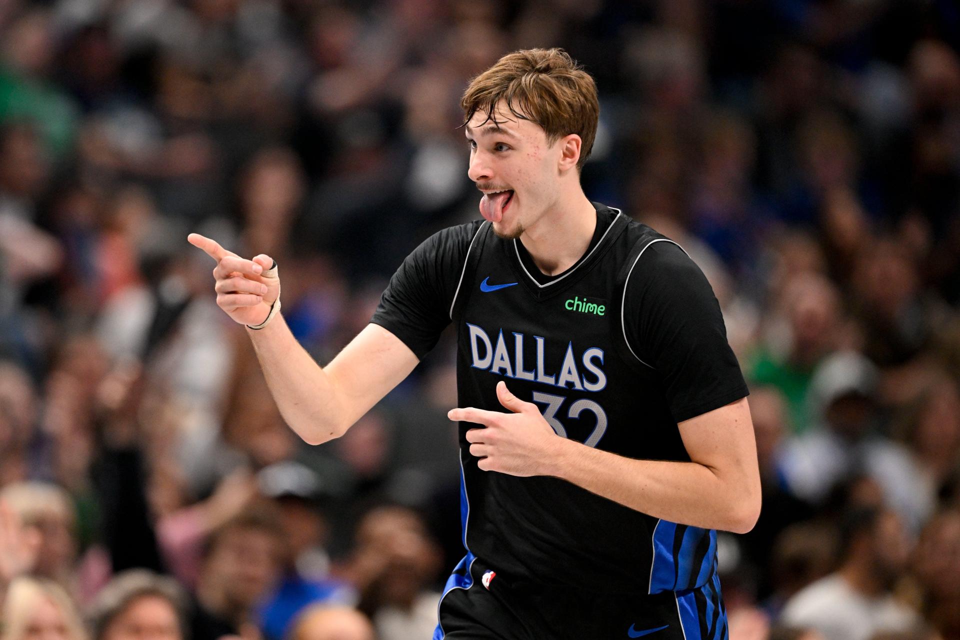 Cooper Flagg turns 19 and buries four threes as Dallas edges Denver