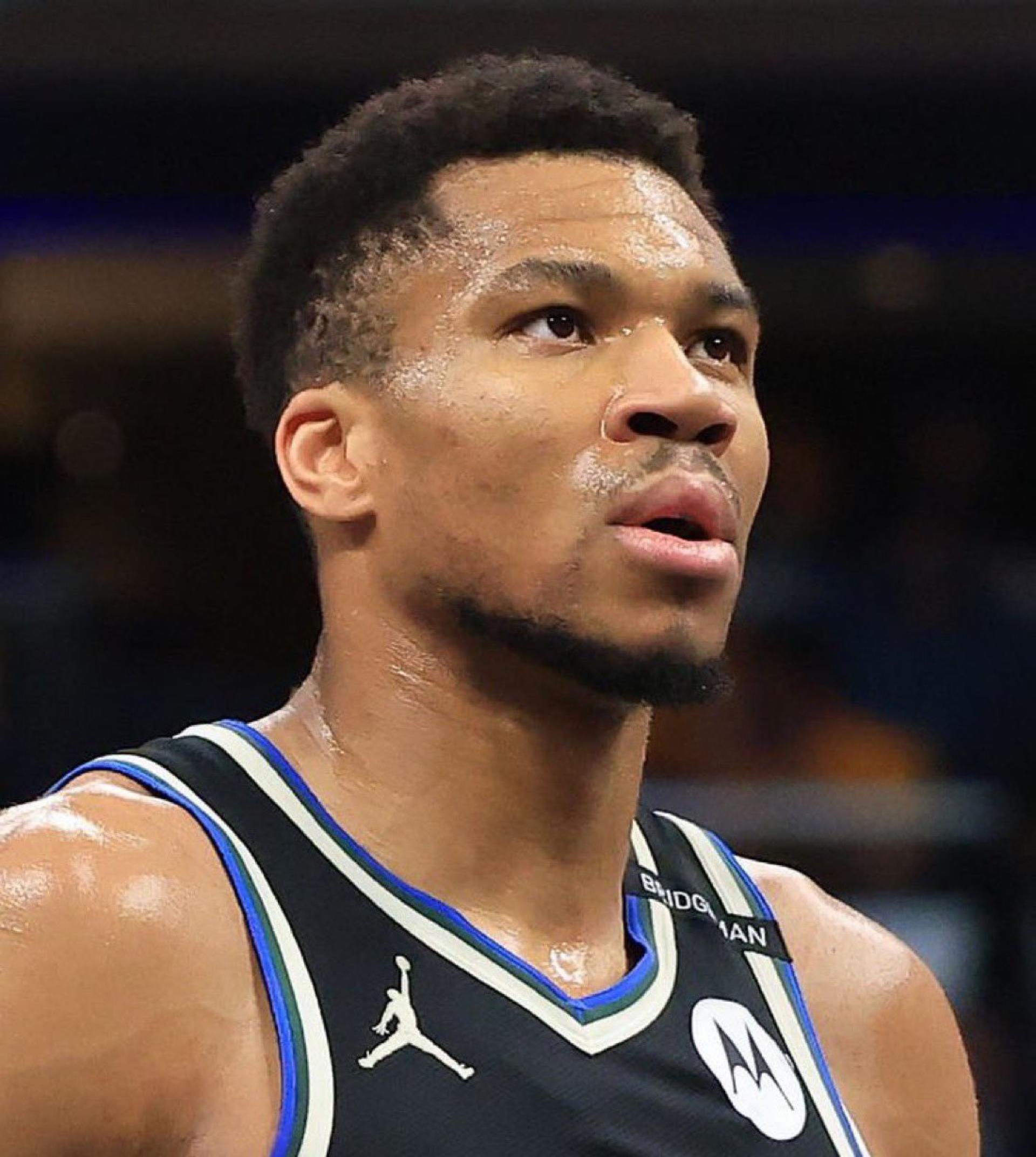 Giannis Antetokounmpo insists he is “1 million percent” committed to Milwaukee